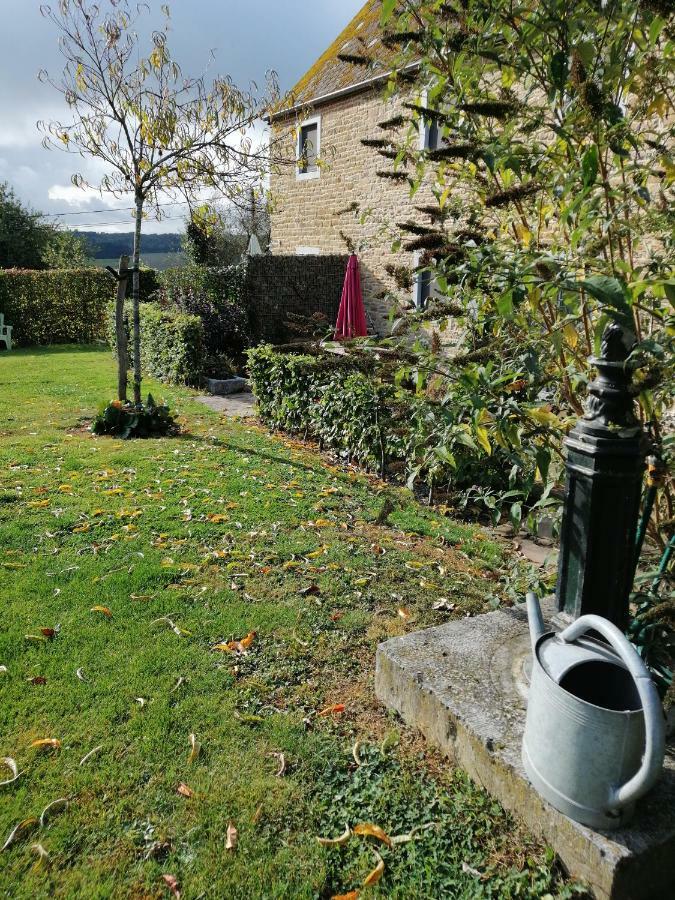 Vakantieboerderij Ferme Le Bleuet Ohey エクステリア 写真